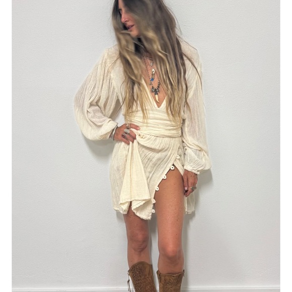 Jen’s pirate booty. Size small - Picture 2 of 5